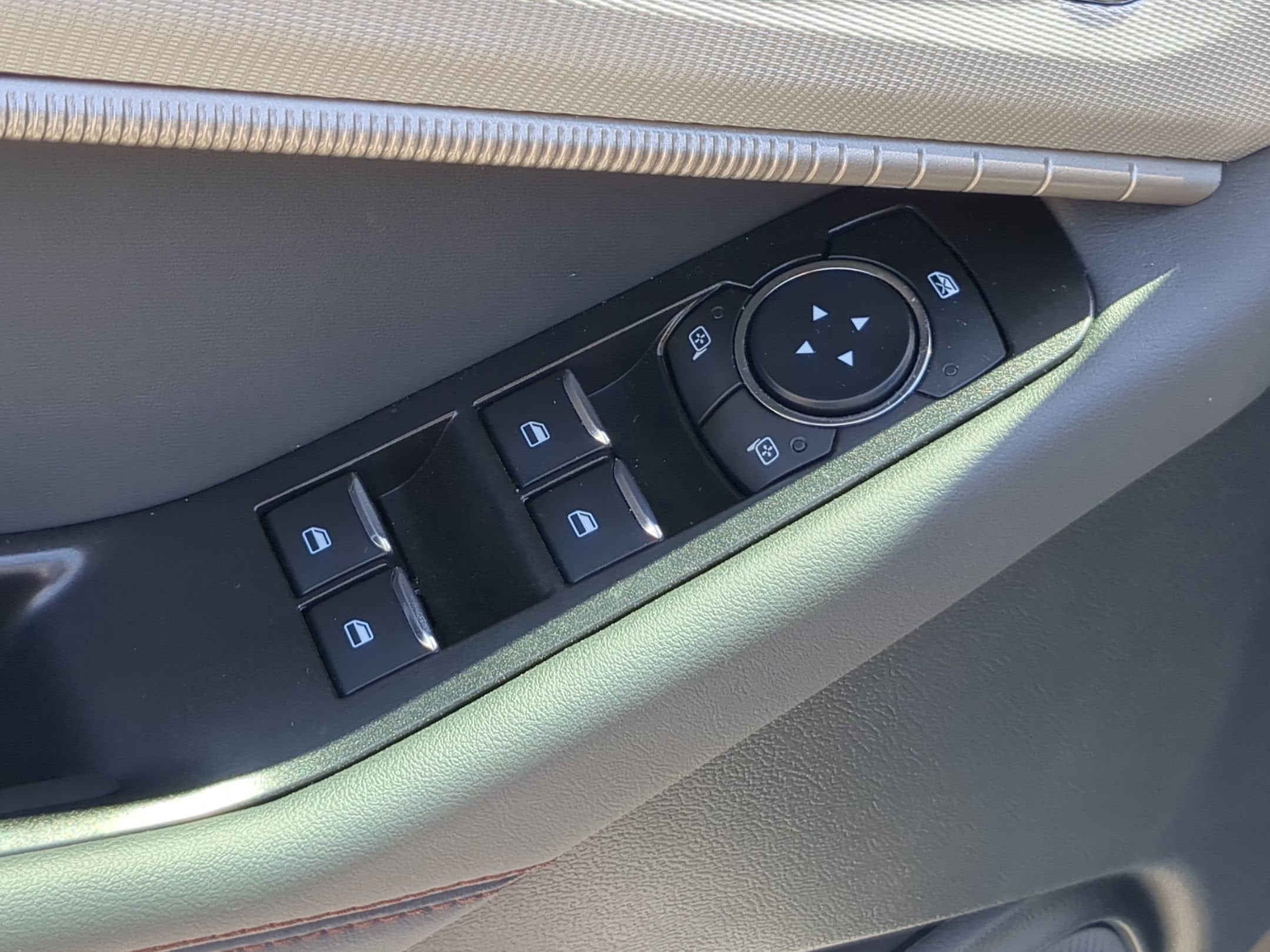 2026 Ford Explorer Active - Crossroads Courtesy Demo