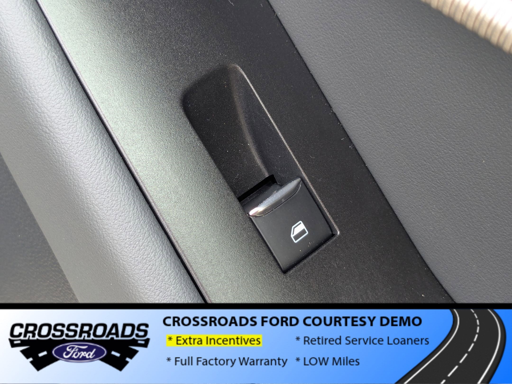 2025 Ford Explorer Active - Crossroads Courtesy Demo