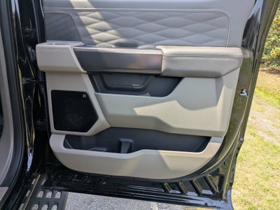 2026 Ford Super Duty F-350 SRW Platinum
