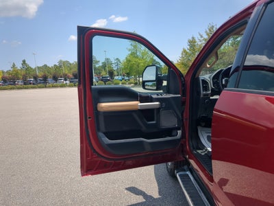 2022 Ford Super Duty F-350 SRW LARIAT