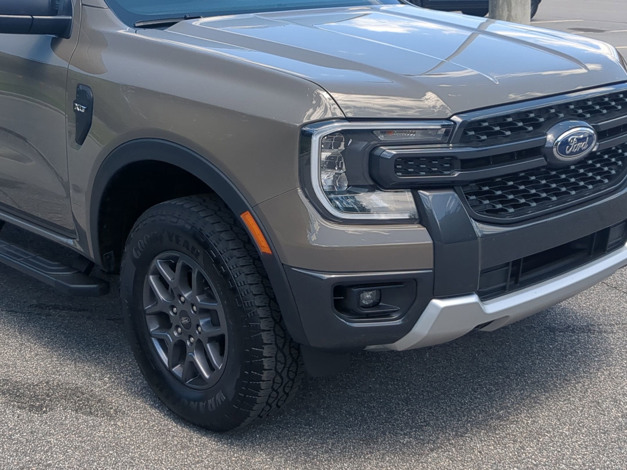 2025 Ford Ranger XLT - Crossroads Courtesy Demo
