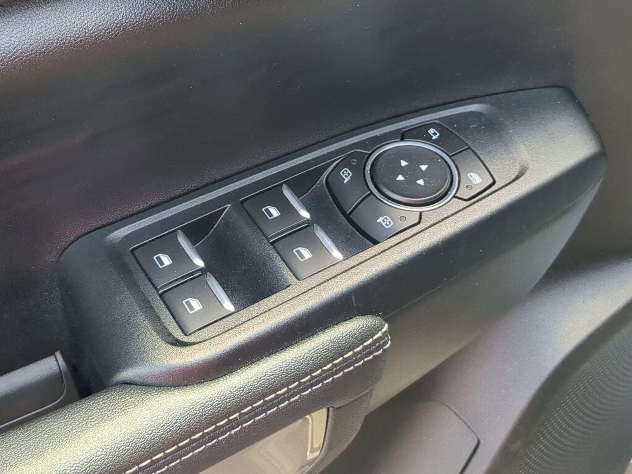 2025 Ford Ranger XLT - Crossroads Courtesy Demo