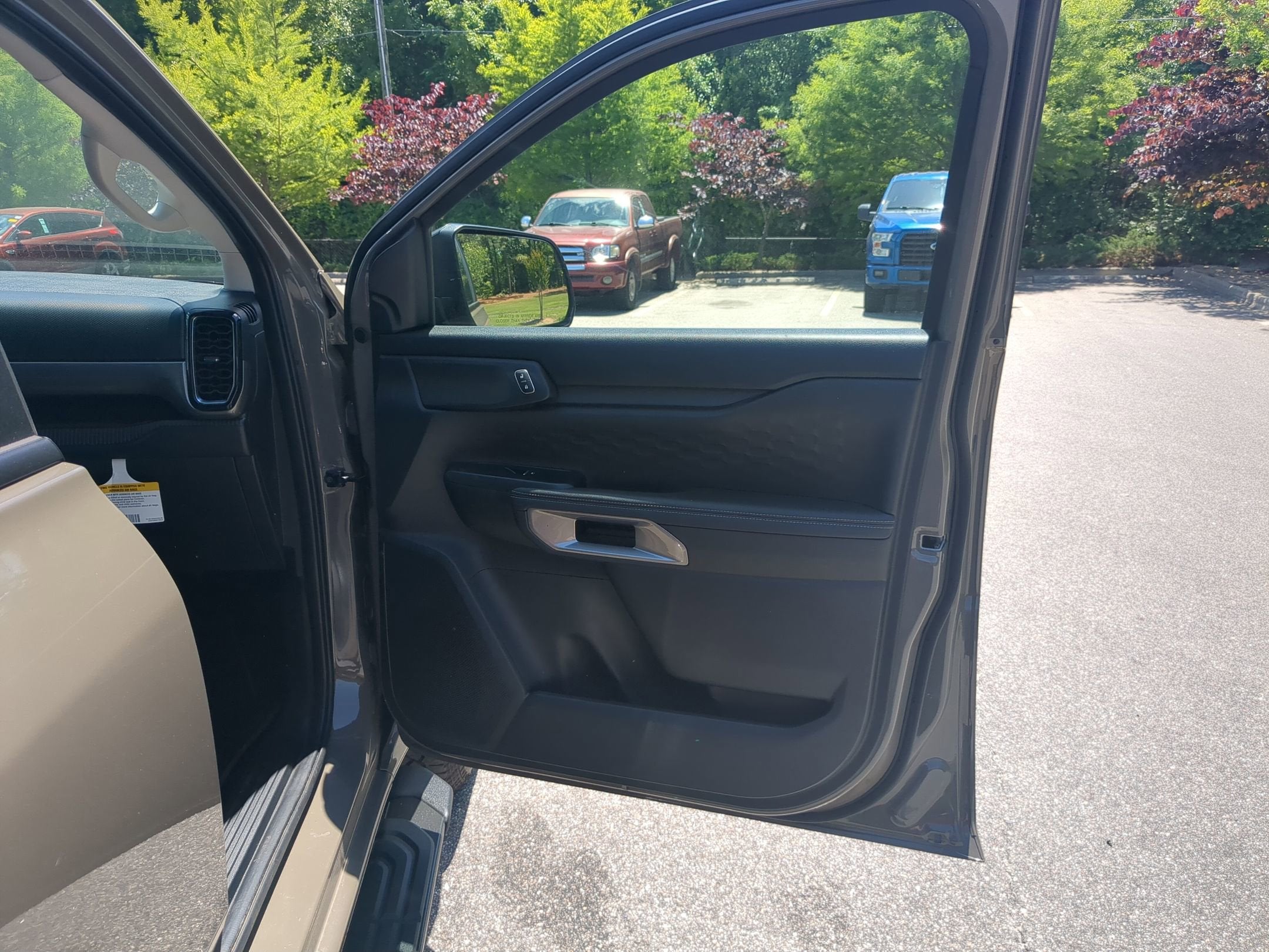 2025 Ford Ranger XLT - Crossroads Courtesy Demo