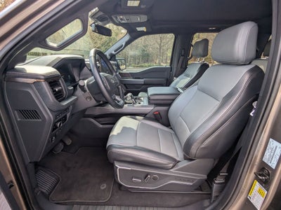 2023 Ford F-150 Lightning LARIAT