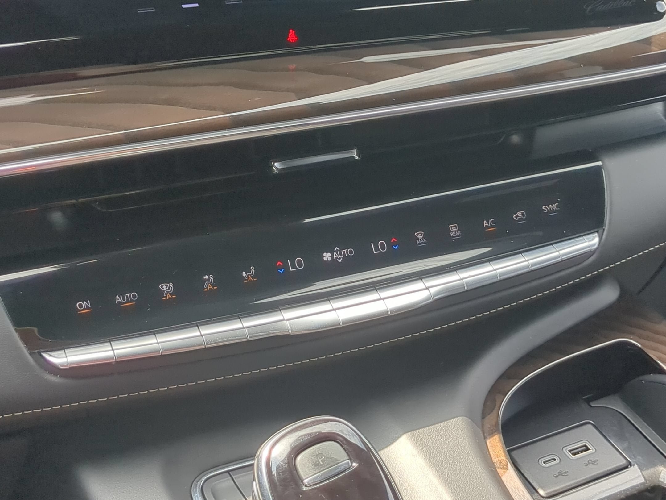 2024 Cadillac Escalade ESV 4WD Sport Platinum