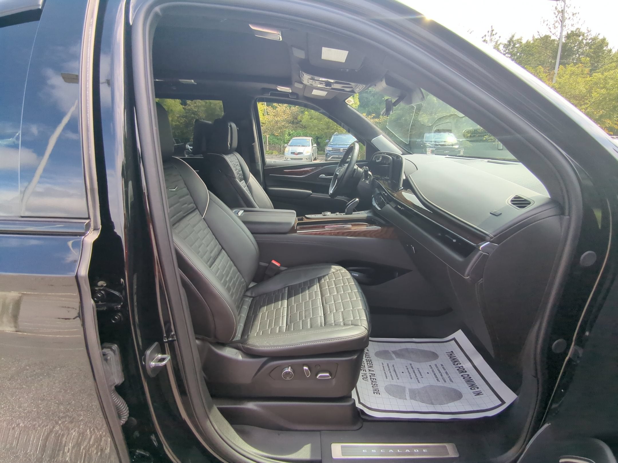 2024 Cadillac Escalade ESV 4WD Sport Platinum