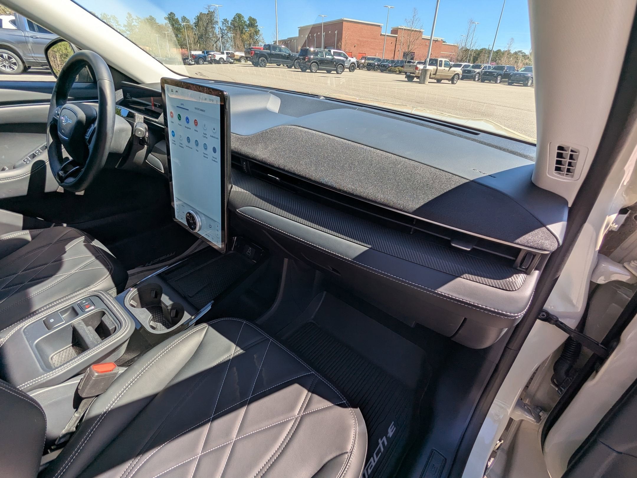 2025 Ford Mustang Mach-E Select