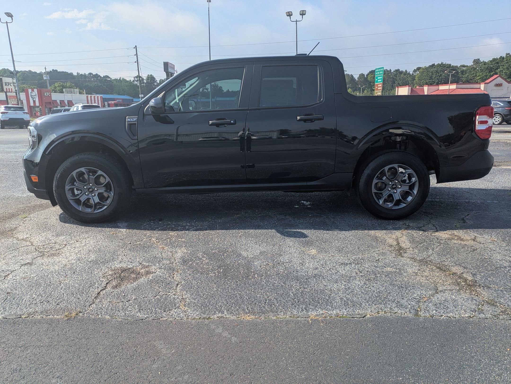 2025 Ford Maverick XLT