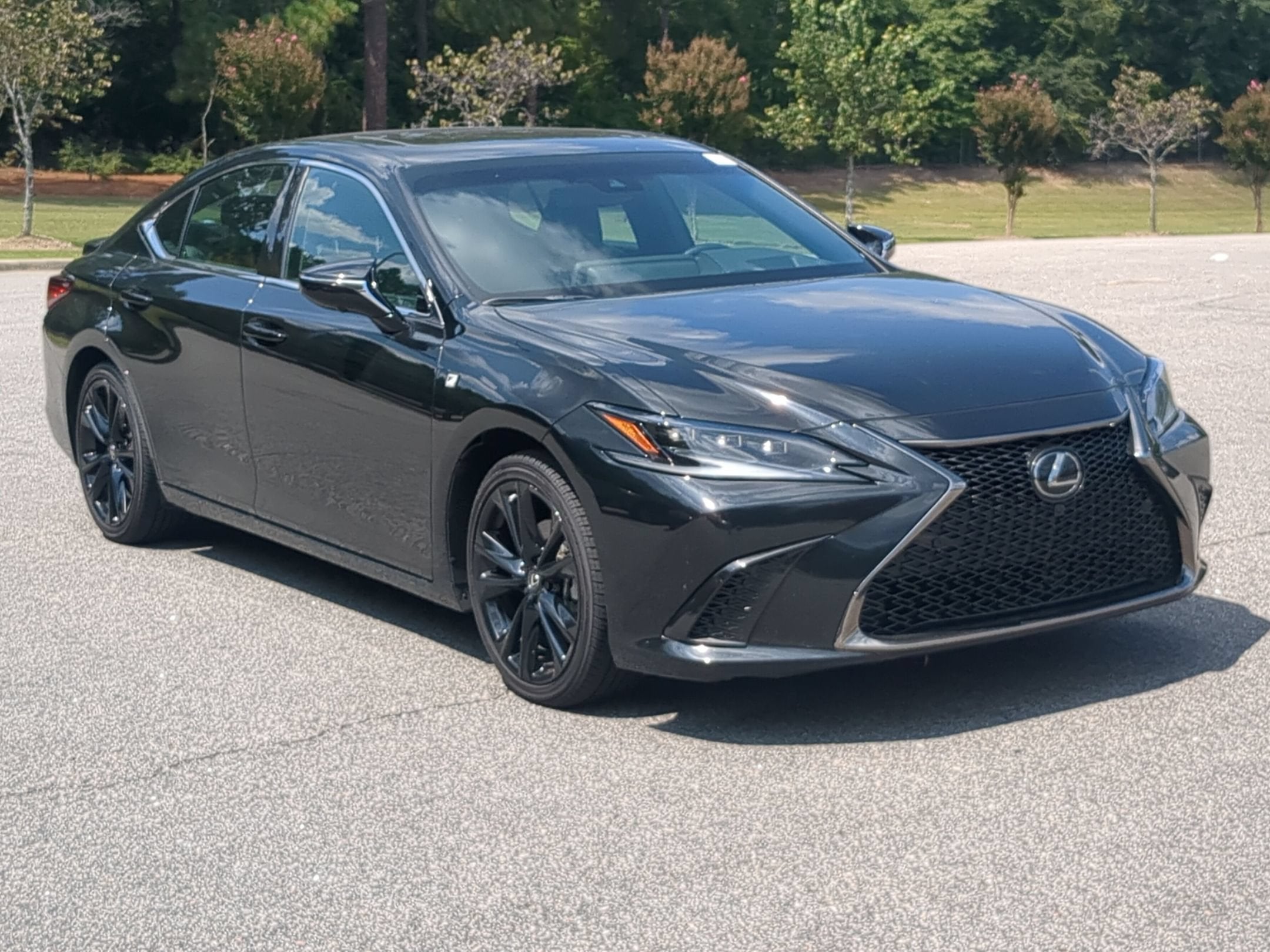 2024 Lexus ES ES 300h F SPORT Handling