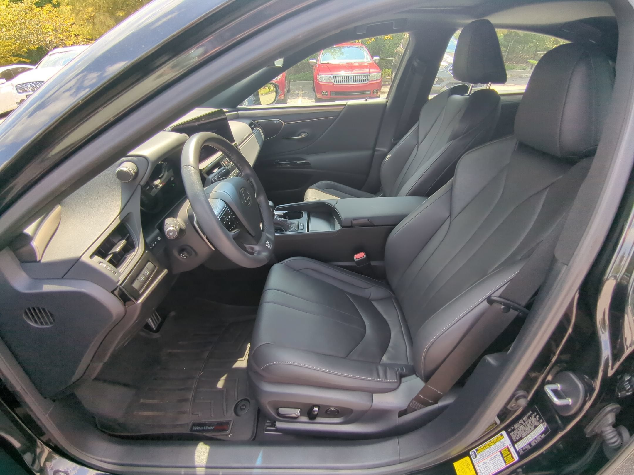 2024 Lexus ES ES 300h F SPORT Handling