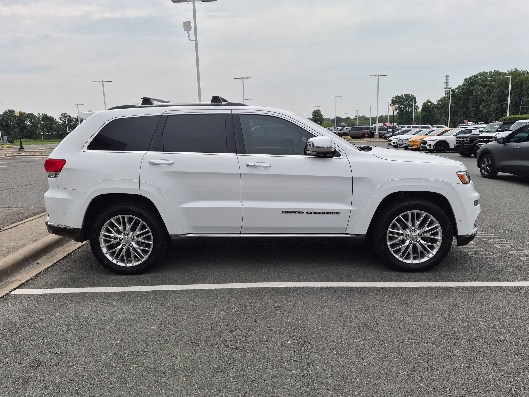 2017 Jeep Grand Cherokee Summit