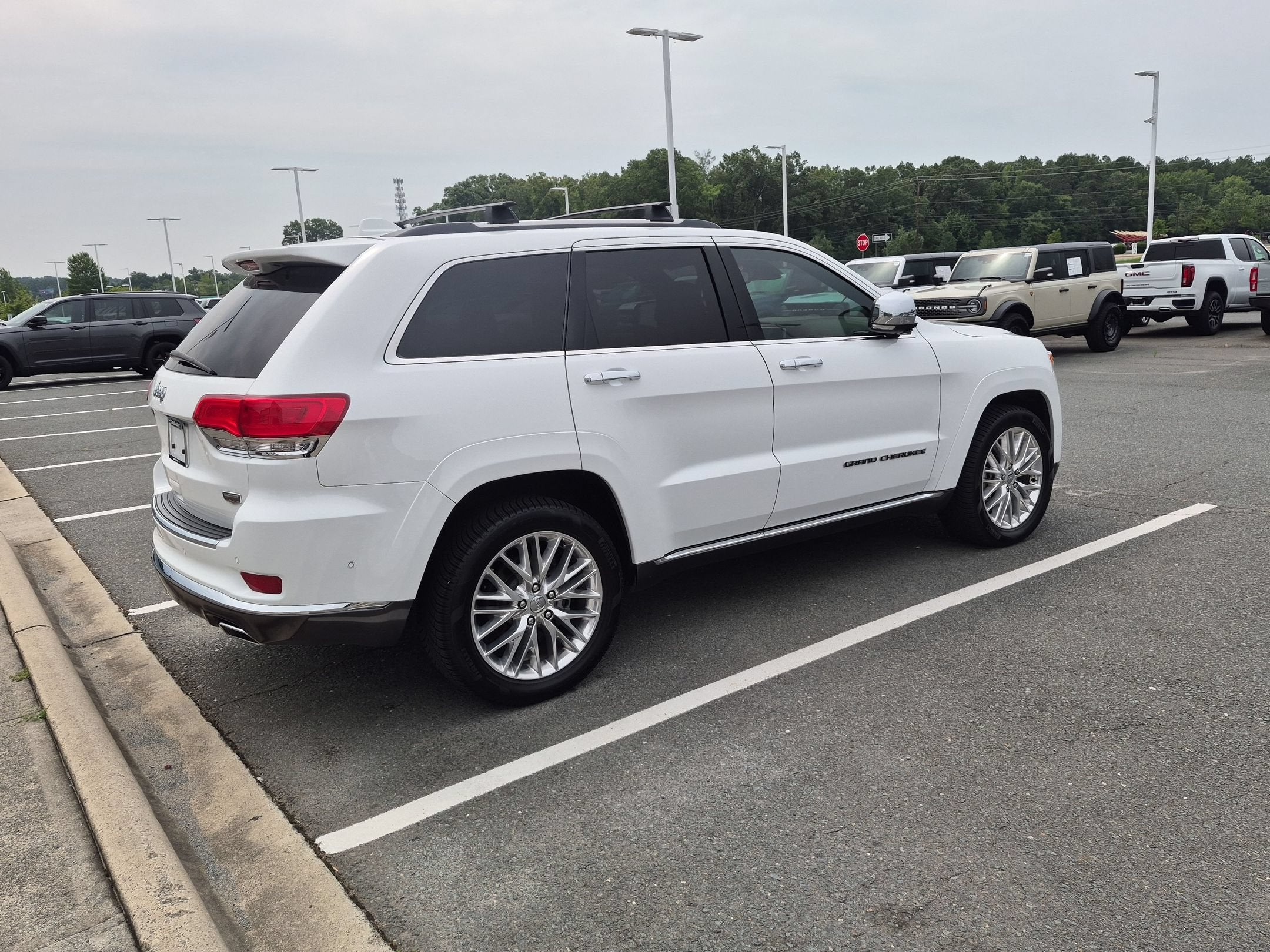 2017 Jeep Grand Cherokee Summit