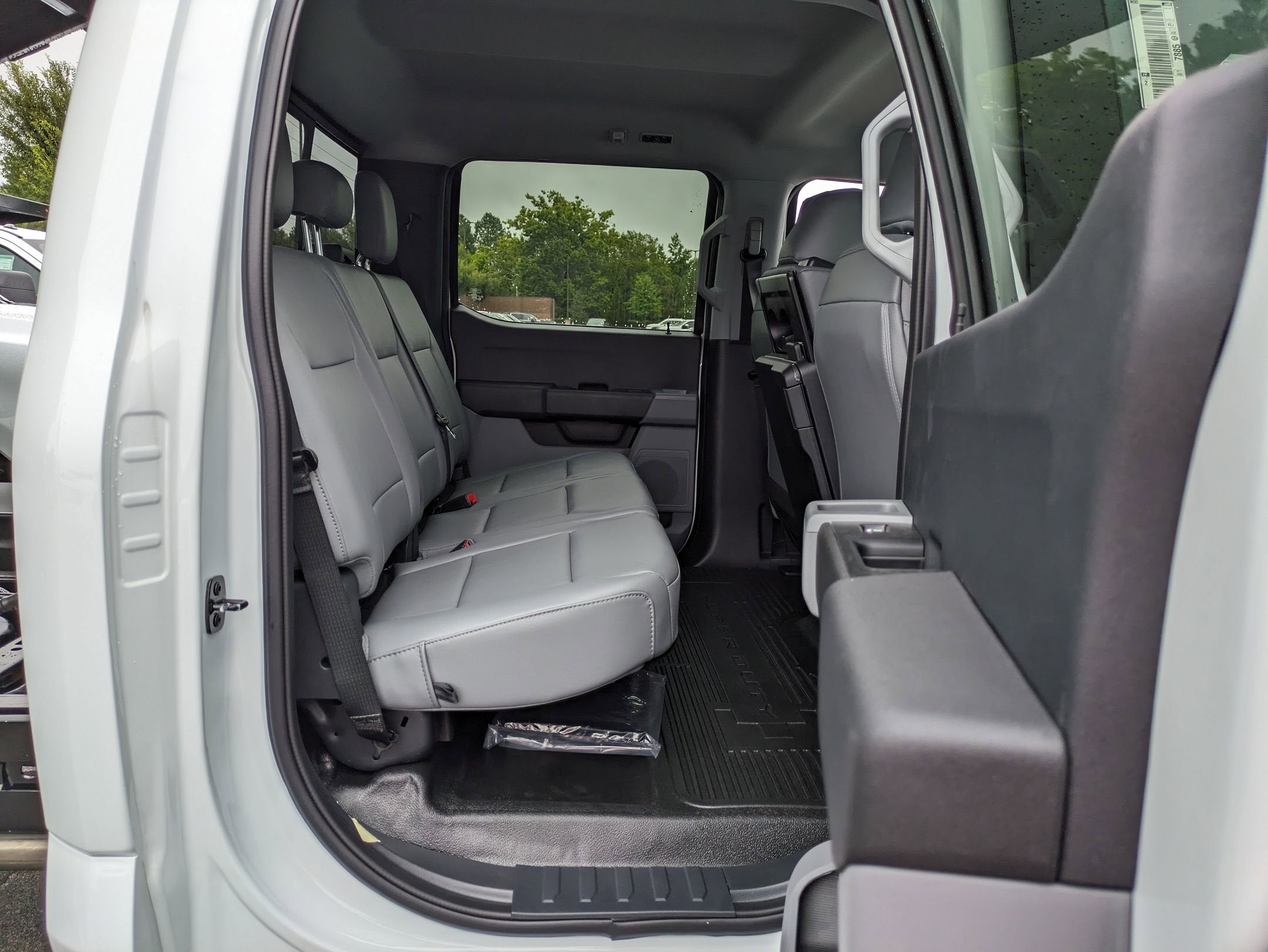 2025 Ford Super Duty F-550 DRW XL