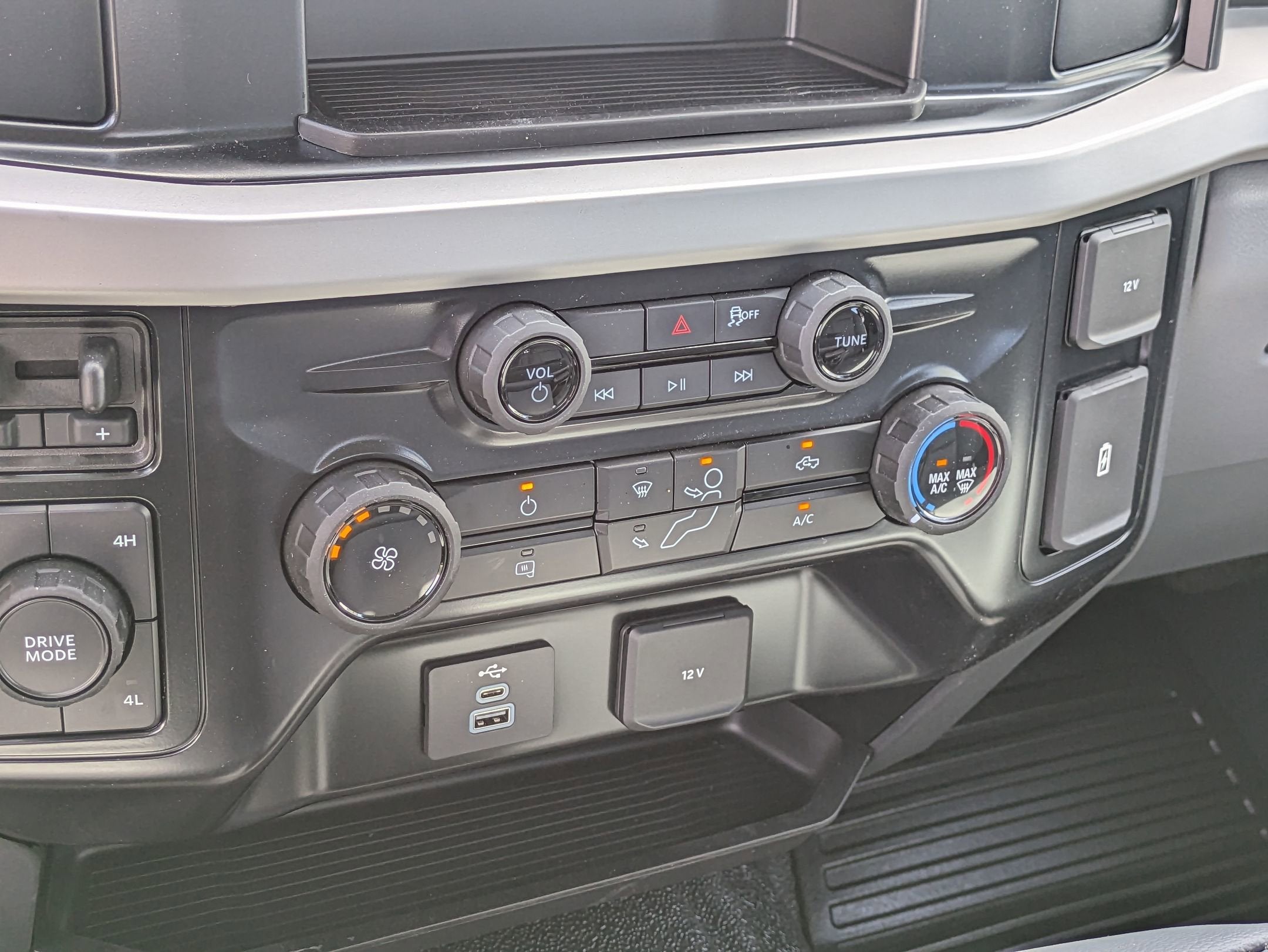 2025 Ford Super Duty F-350 DRW XL