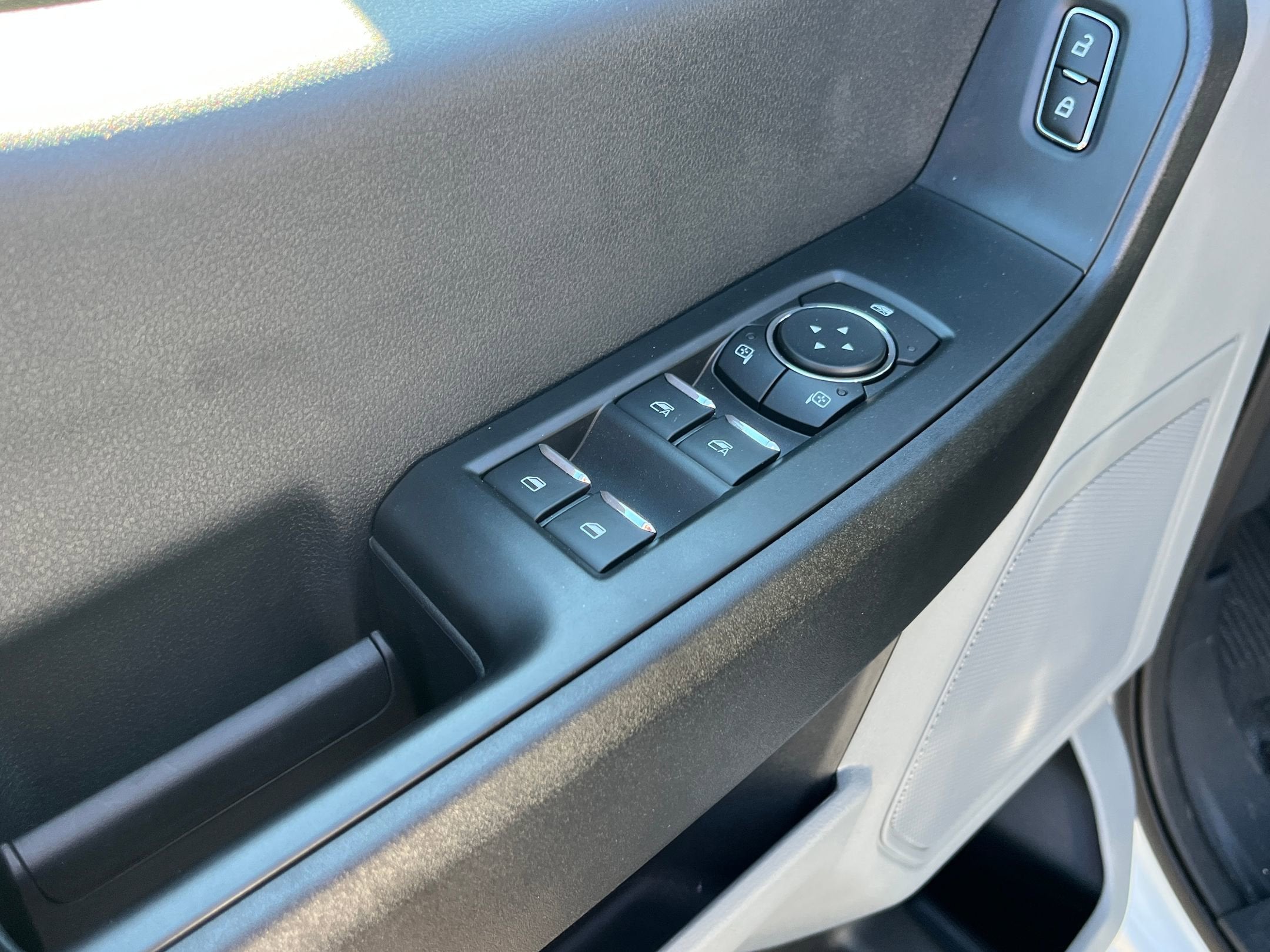 2025 Ford Super Duty F-350 SRW XL