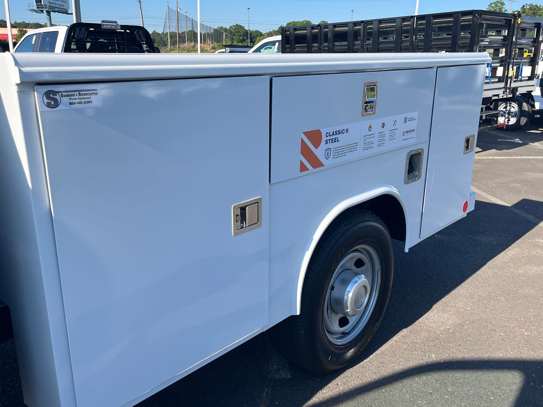 2025 Ford Super Duty F-350 SRW XL