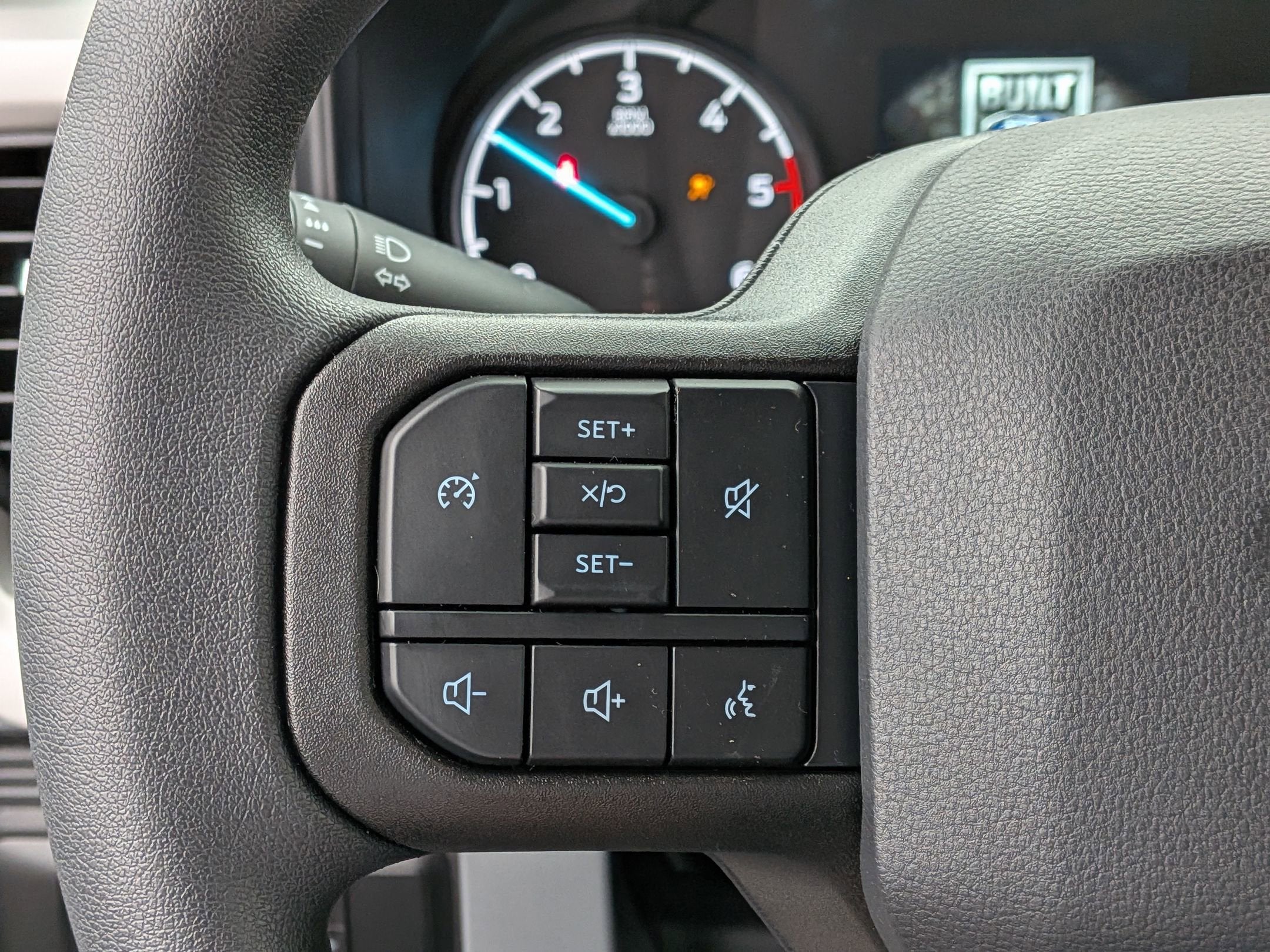 2025 Ford Super Duty F-350 SRW XL