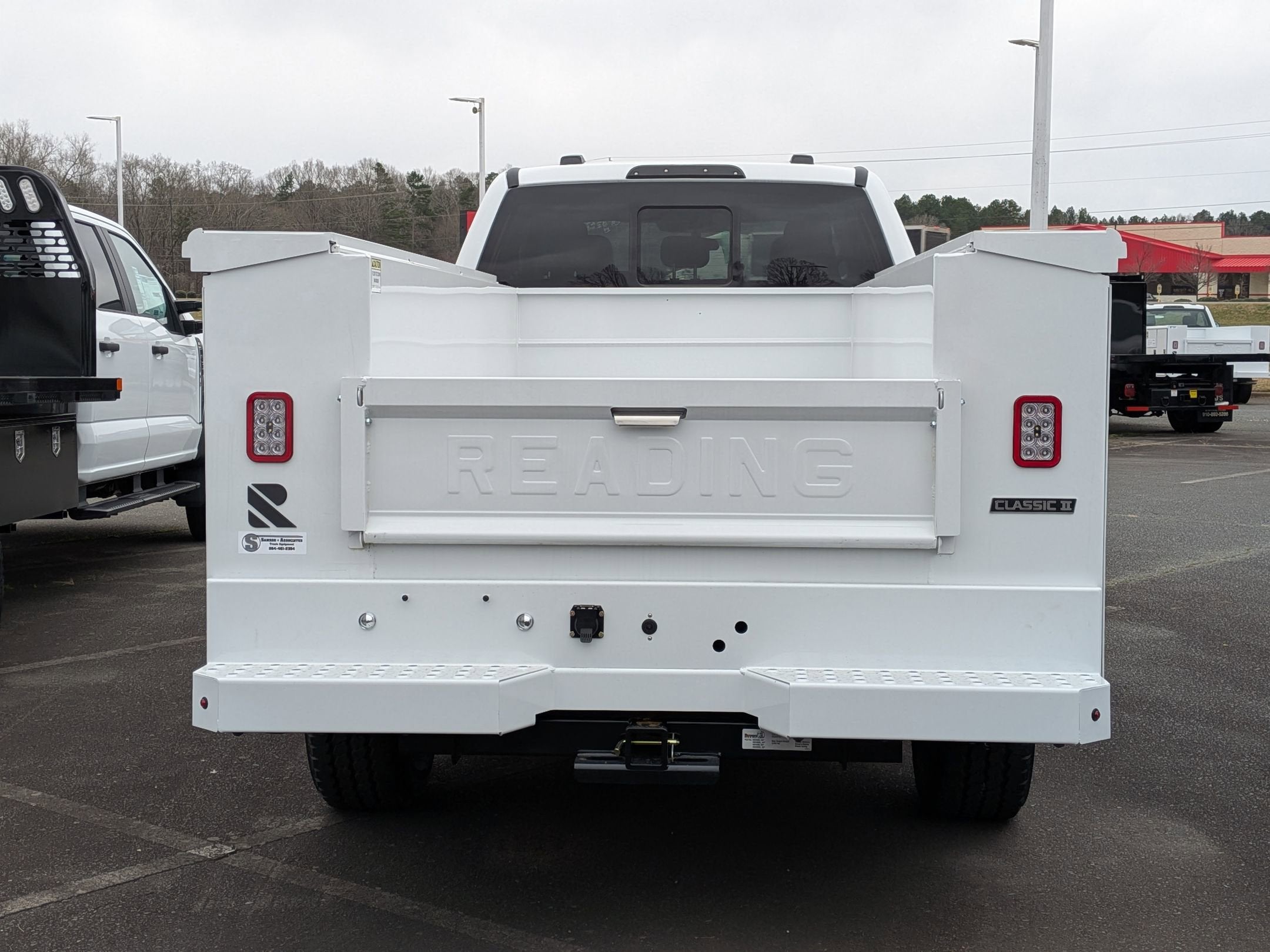 2025 Ford Super Duty F-350 SRW XL