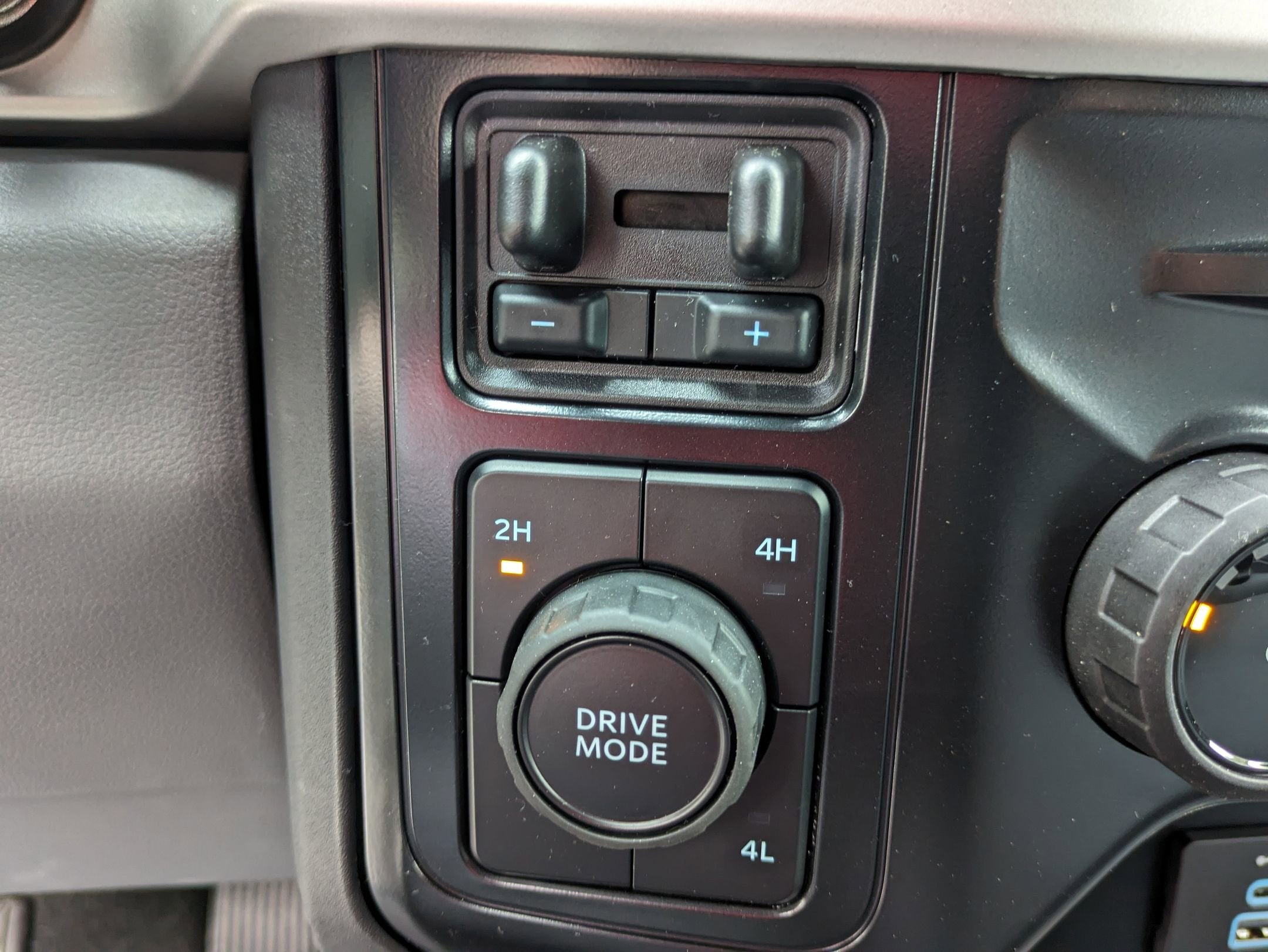 2025 Ford Super Duty F-450 DRW XL