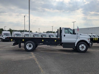 2025 Ford F-650SD Base 16ft Flatbed
