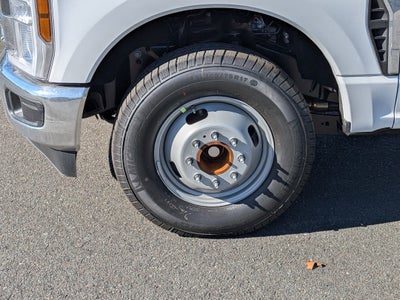 2026 Ford Super Duty F-350 DRW XL