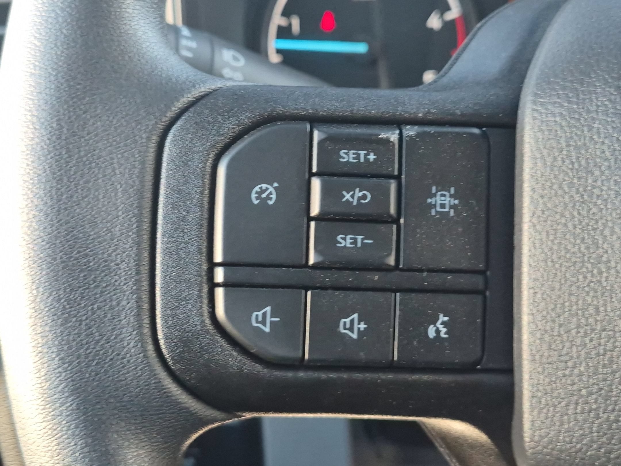 2026 Ford Super Duty F-550 DRW XLT