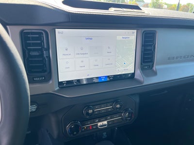 2025 Ford Bronco Outer Banks - Crossroads Courtesy Demo
