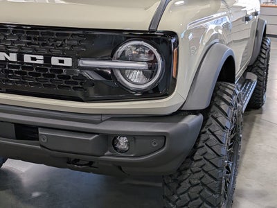 2025 Ford Bronco Outer Bank Custom Wheels / Lift