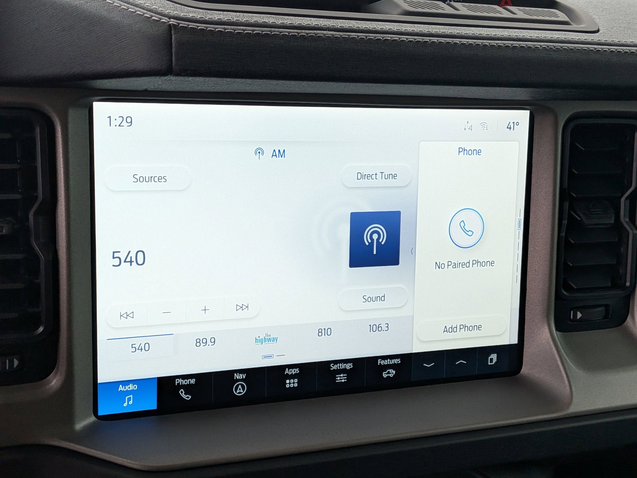 2025 Ford Bronco Outer Bank Custom Wheels / Lift