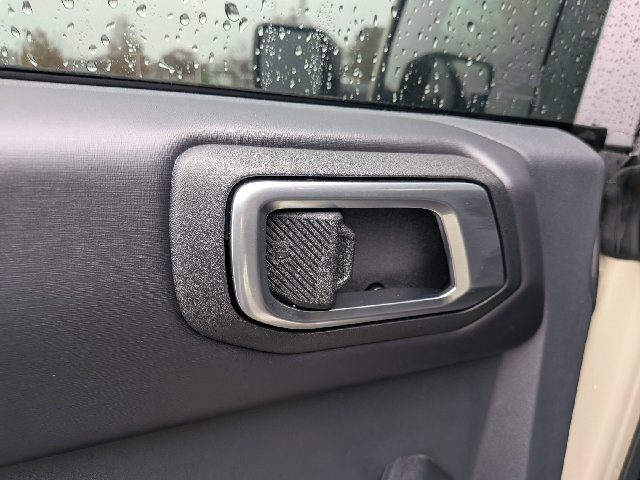 2025 Ford Bronco Outer Bank Custom Wheels / Lift