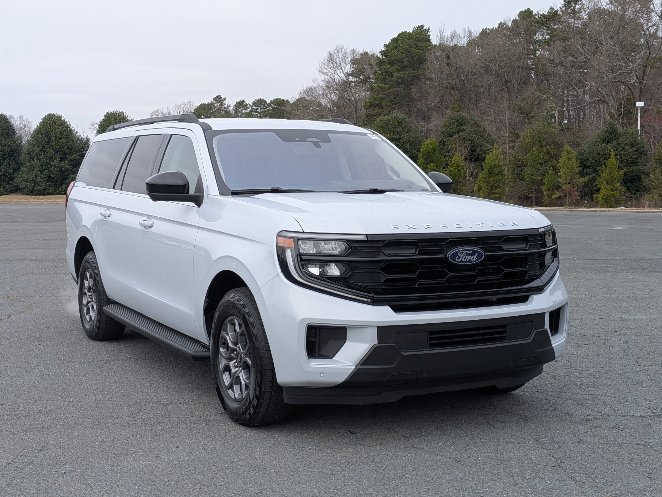 2025 Ford Expedition Max Active