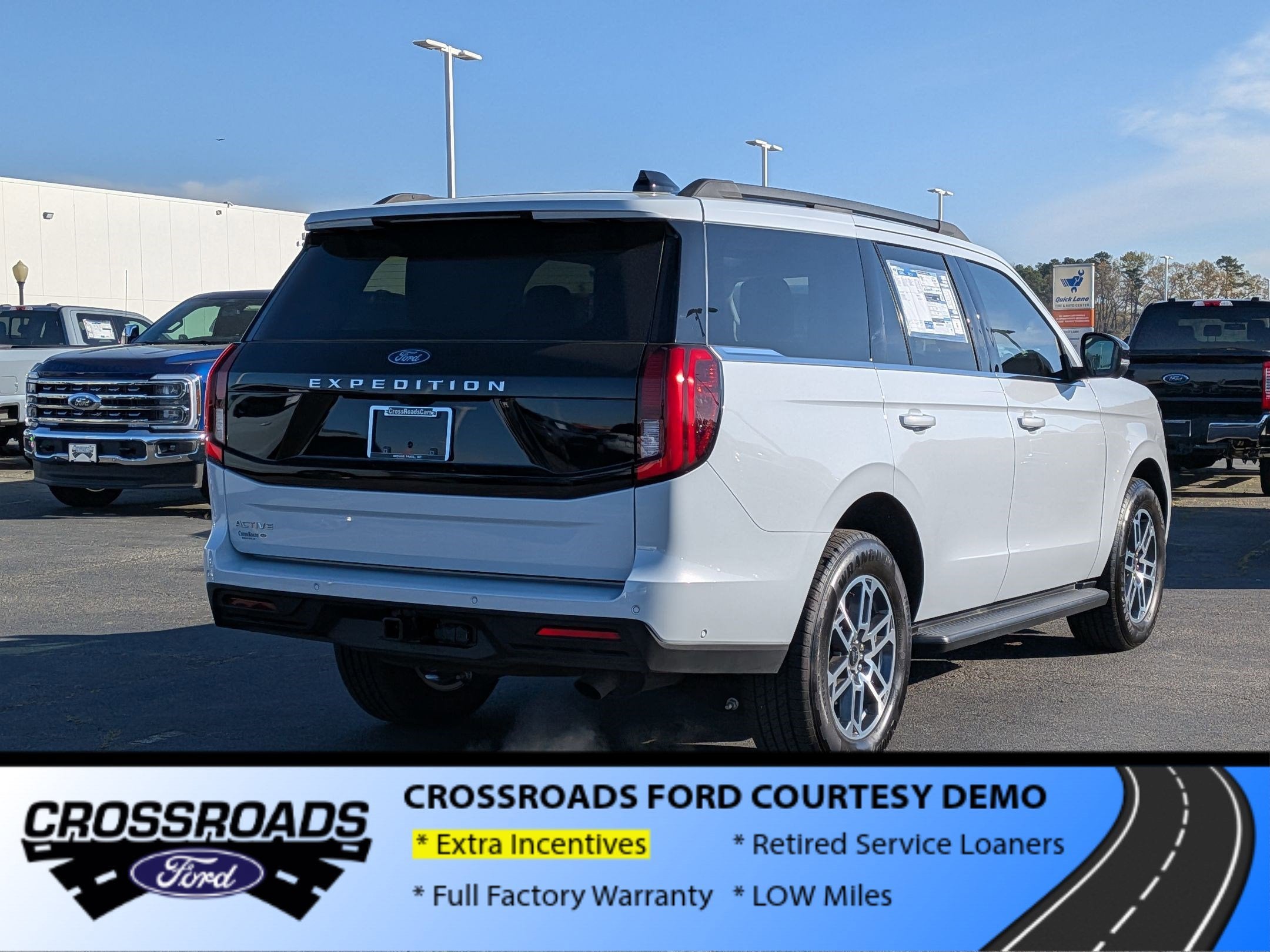 2025 Ford Expedition Active - Crossroads Courtesy Demo