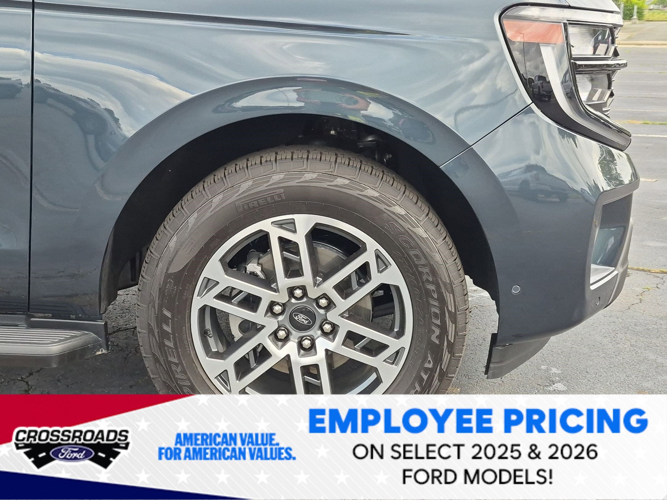 2025 Ford Expedition Active - Crossroads Courtesy Demo