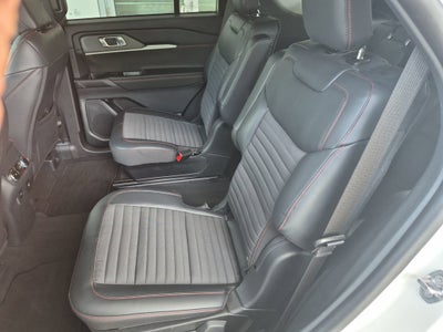 2026 Ford Explorer ST-Line - Crossroads Courtesy Demo