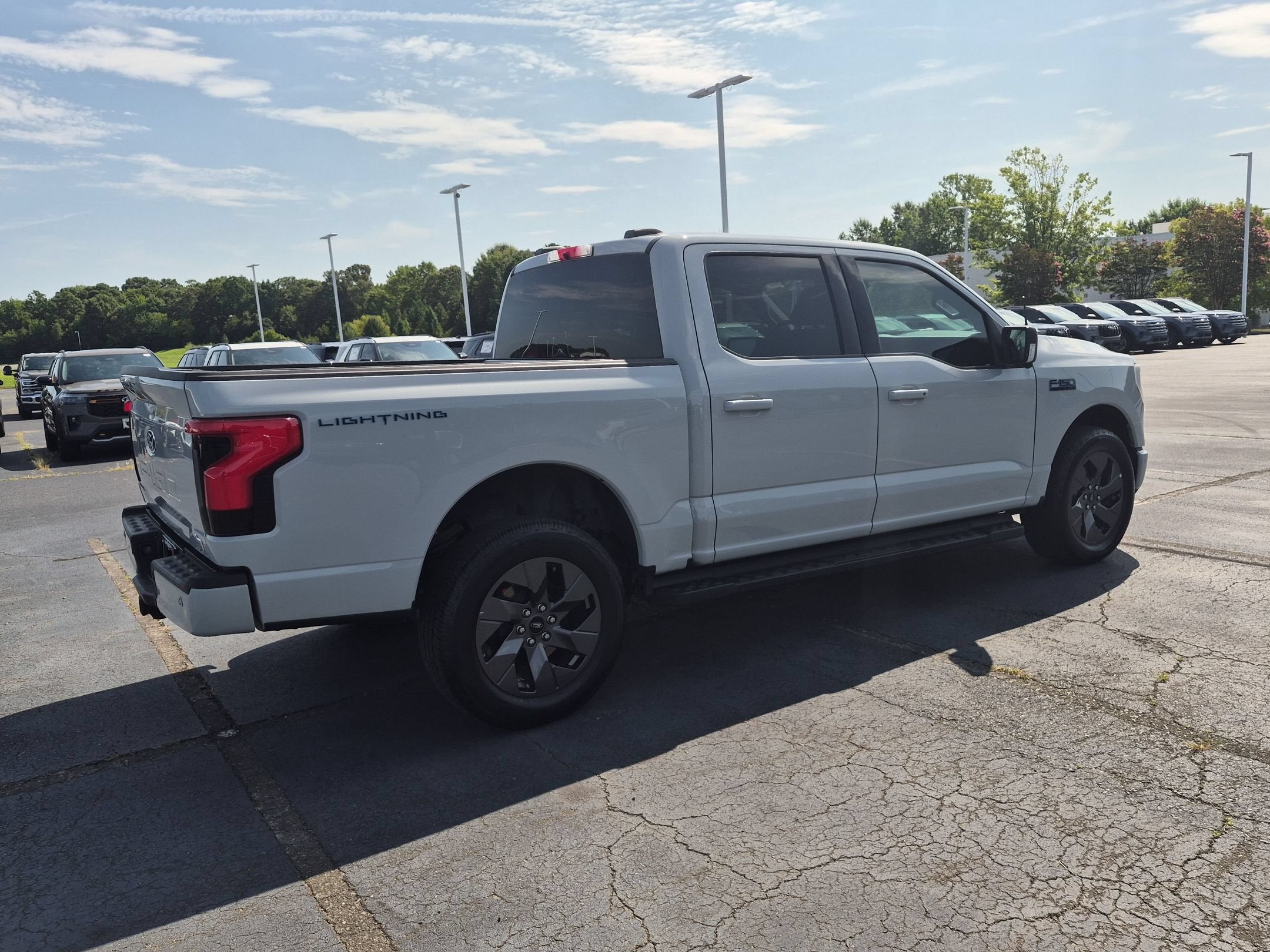 2024 Ford F-150 Lightning Flash