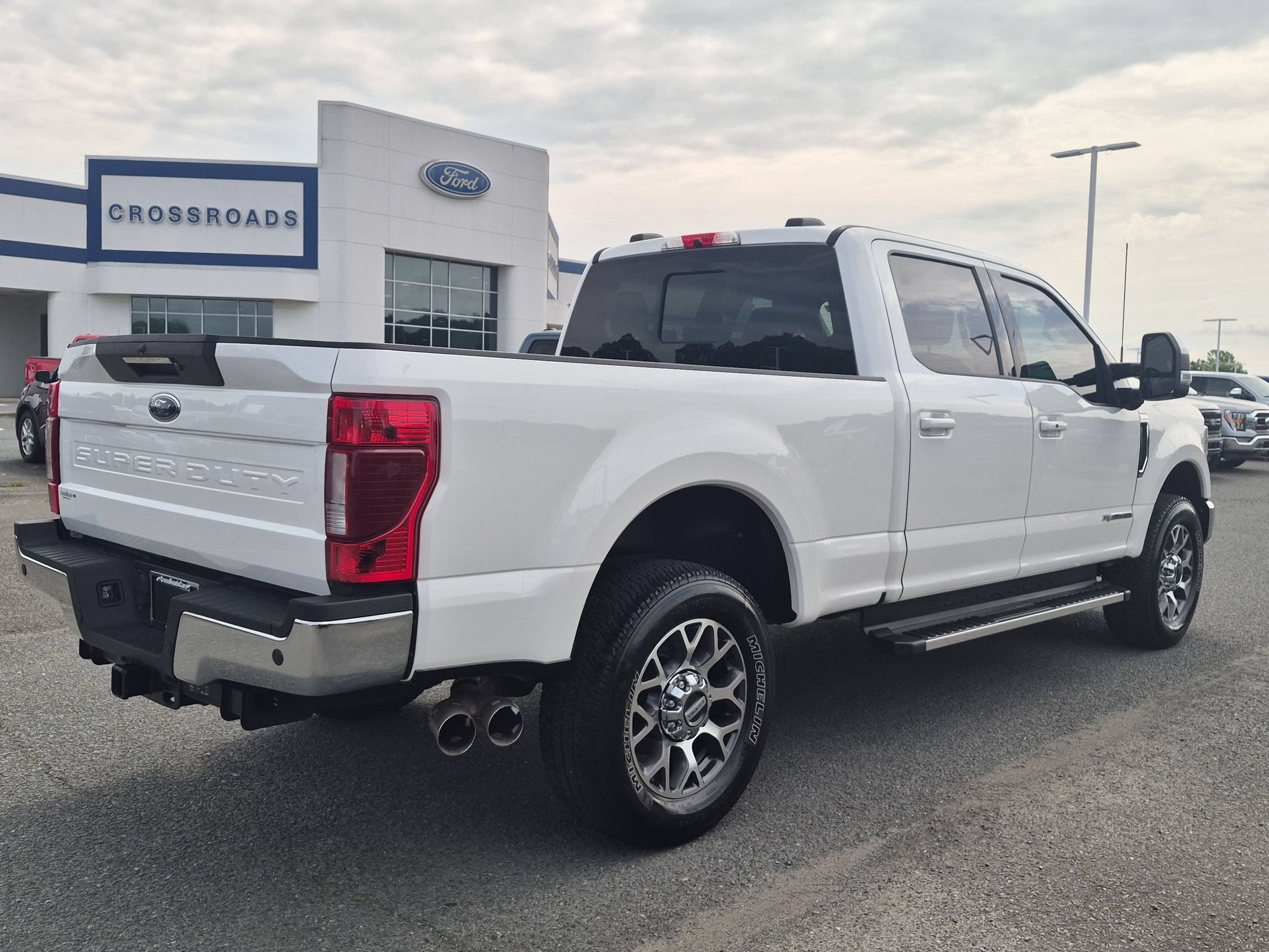 2022 Ford Super Duty F-250 SRW LARIAT
