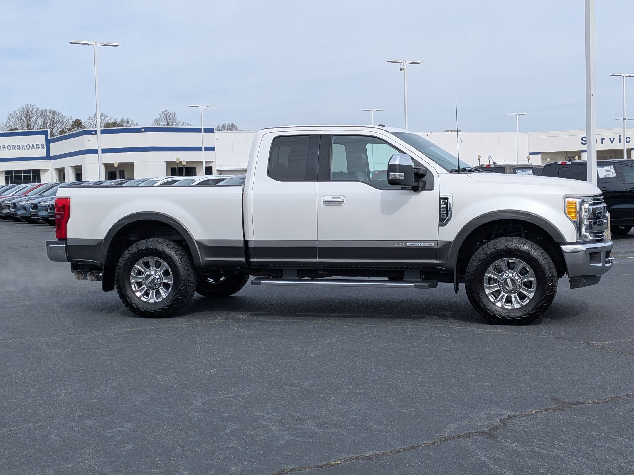 2017 Ford Super Duty F-250 SRW Lariat