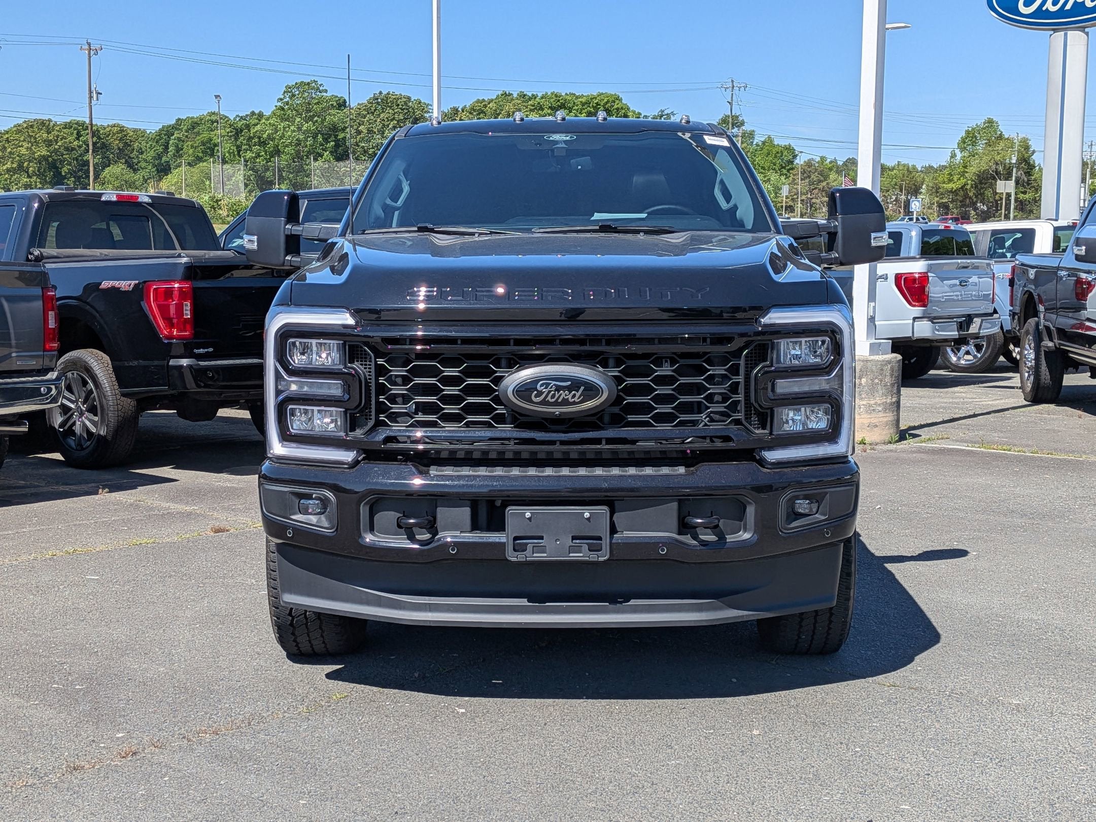 2025 Ford Super Duty F-250 SRW LARIAT