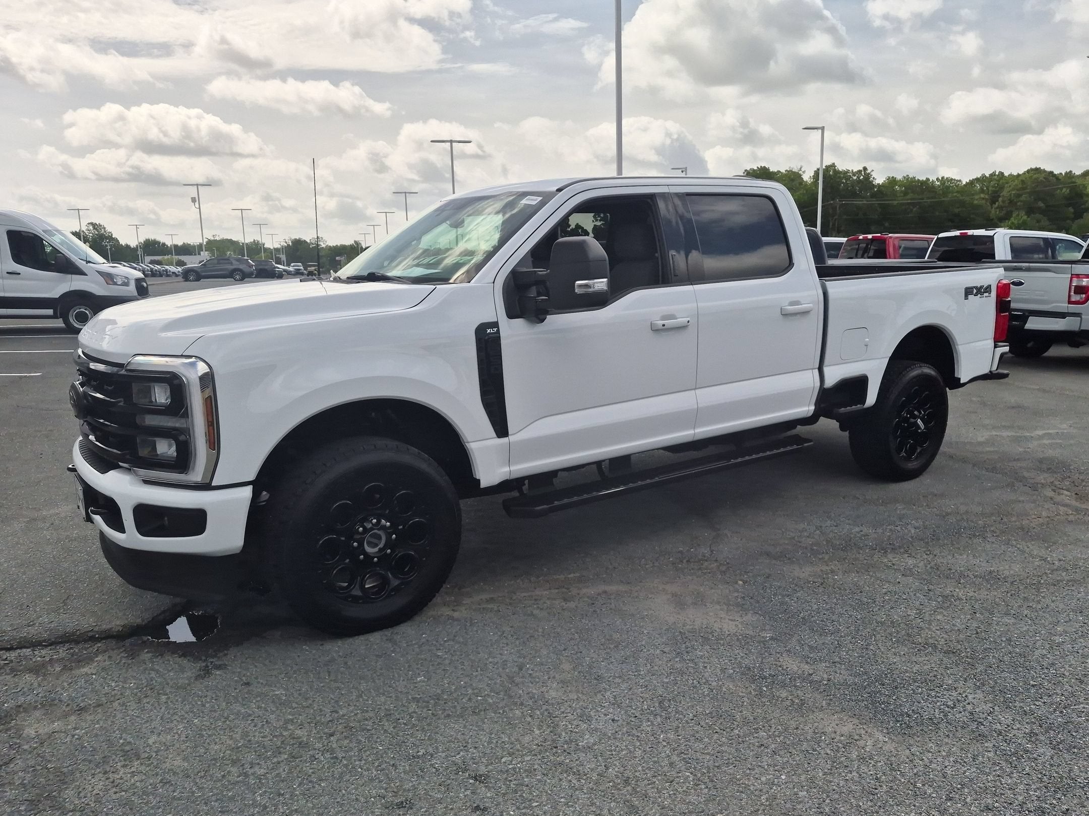 2024 Ford Super Duty F-250 SRW XLT