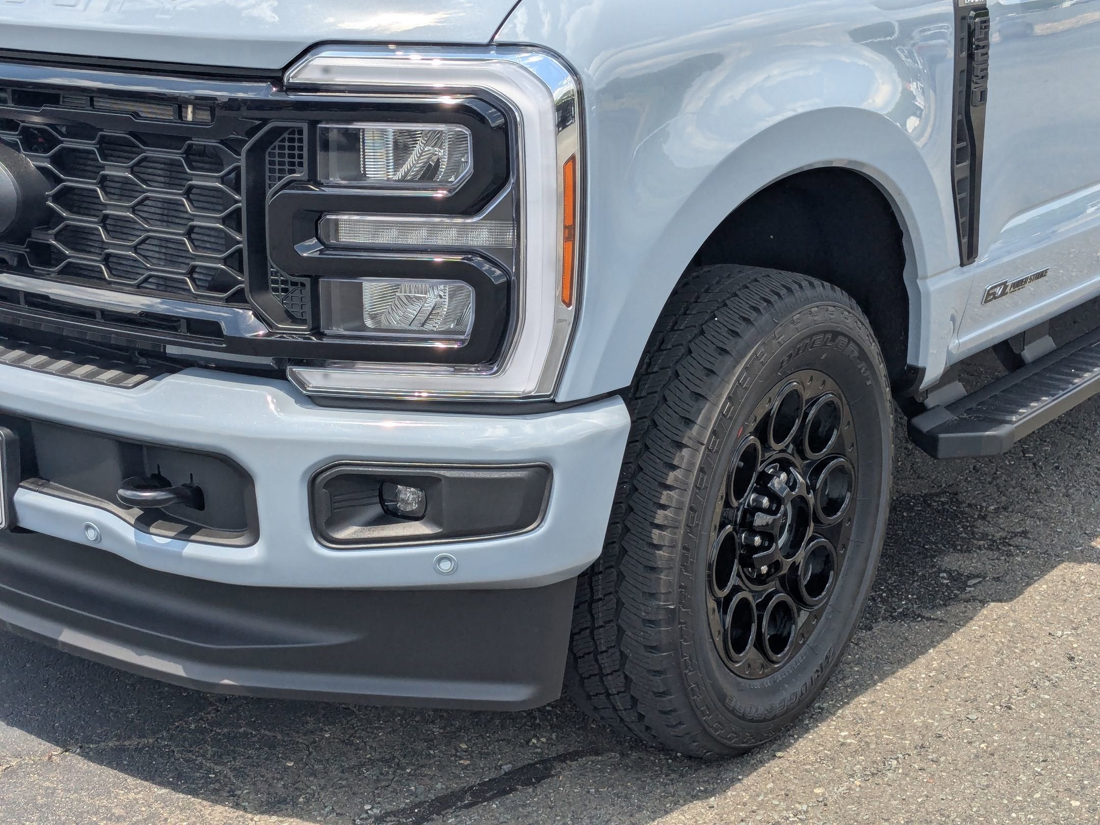 2025 Ford Super Duty F-250 SRW LARIAT