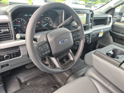 2026 Ford Super Duty F-350 DRW XL