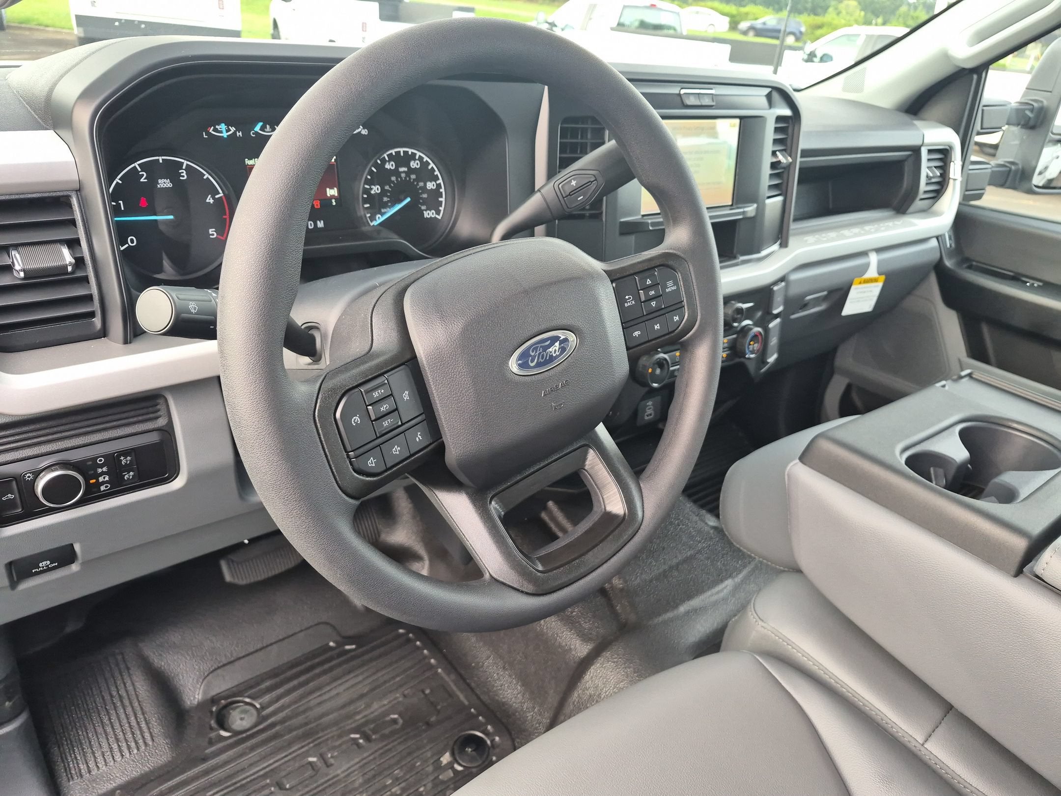 2026 Ford Super Duty F-350 DRW XL