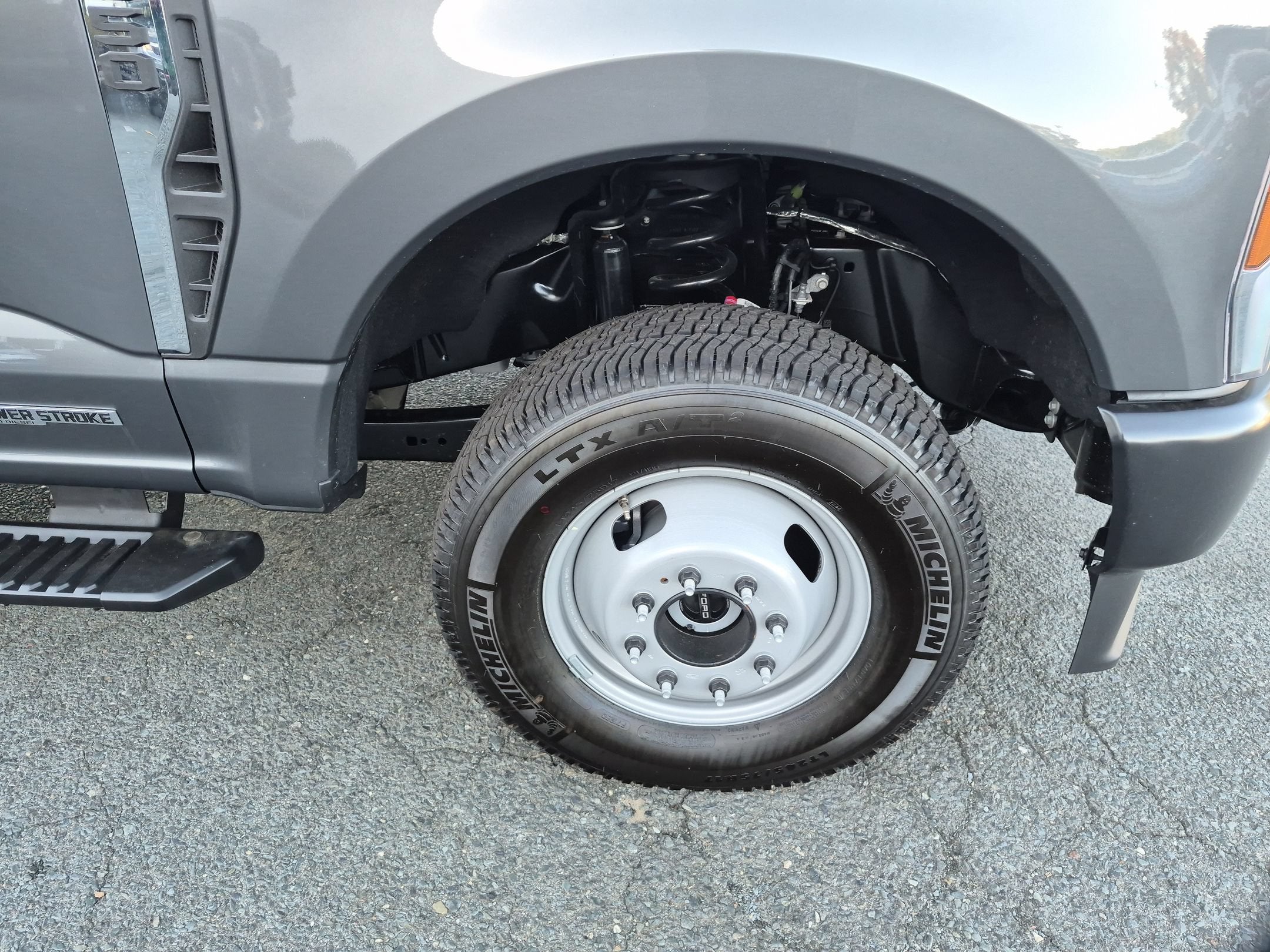 2026 Ford Super Duty F-350 DRW XL