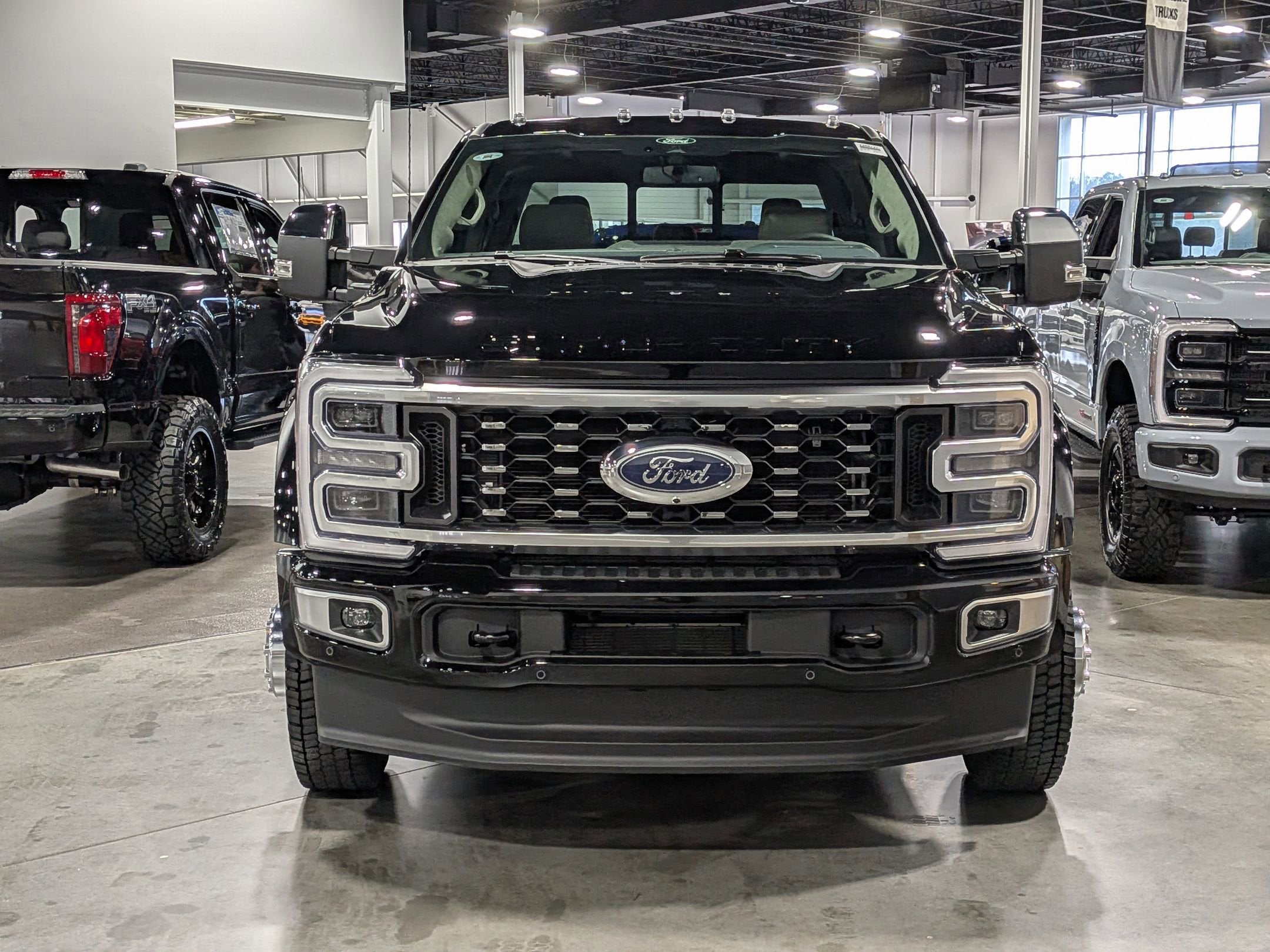 2026 Ford Super Duty F-450 DRW Platinum
