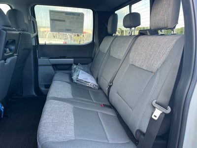 2026 Ford Super Duty F-450 DRW XLT