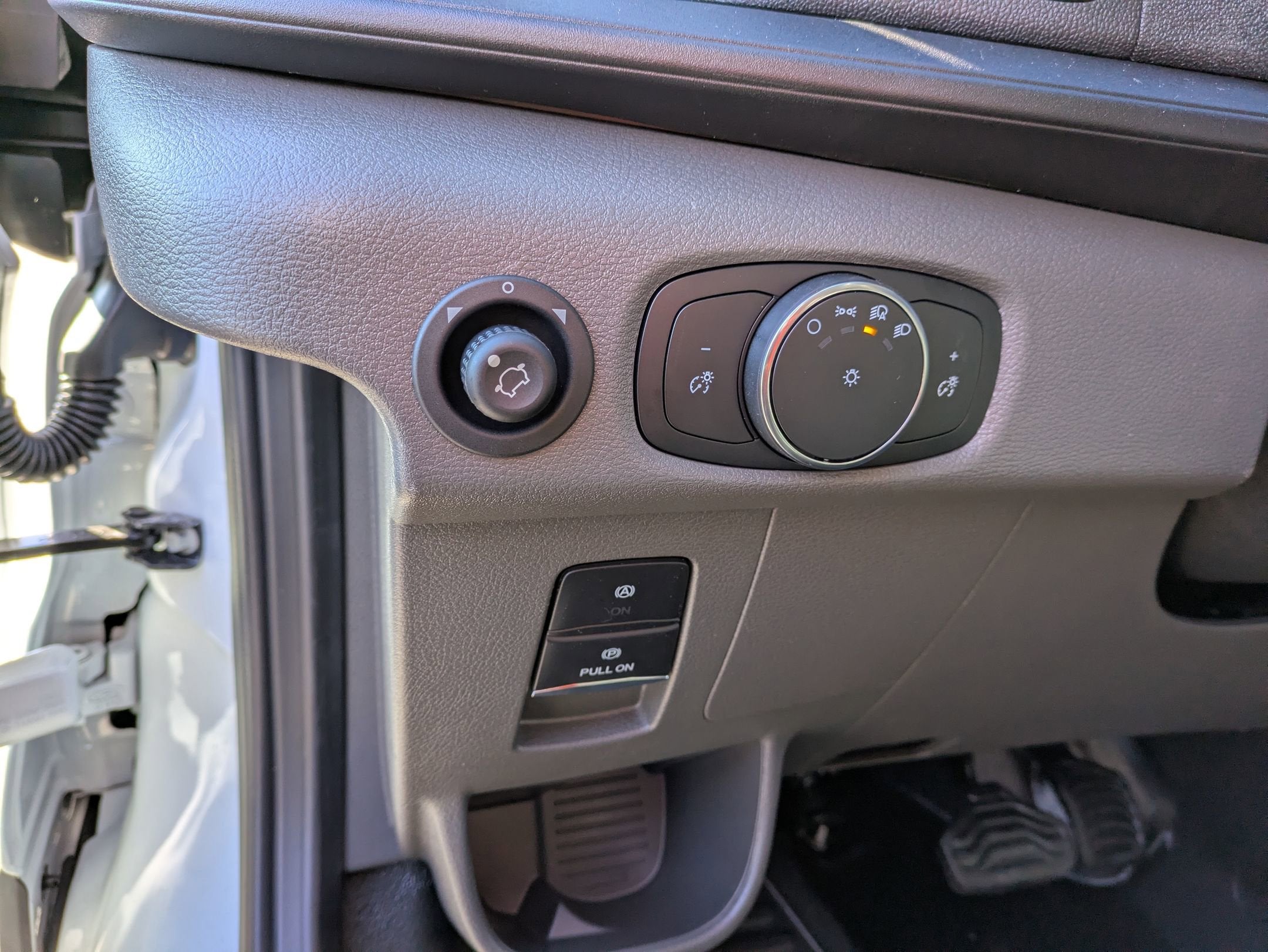 2026 Ford Transit Cargo Van Base