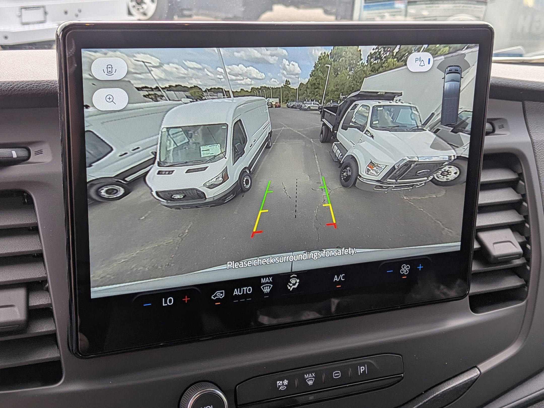 2026 Ford Transit Cargo Van Base