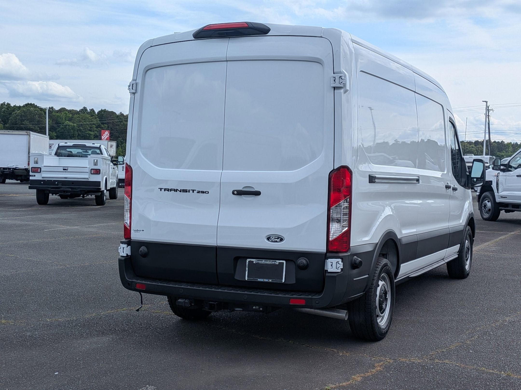 2026 Ford Transit Cargo Van Base