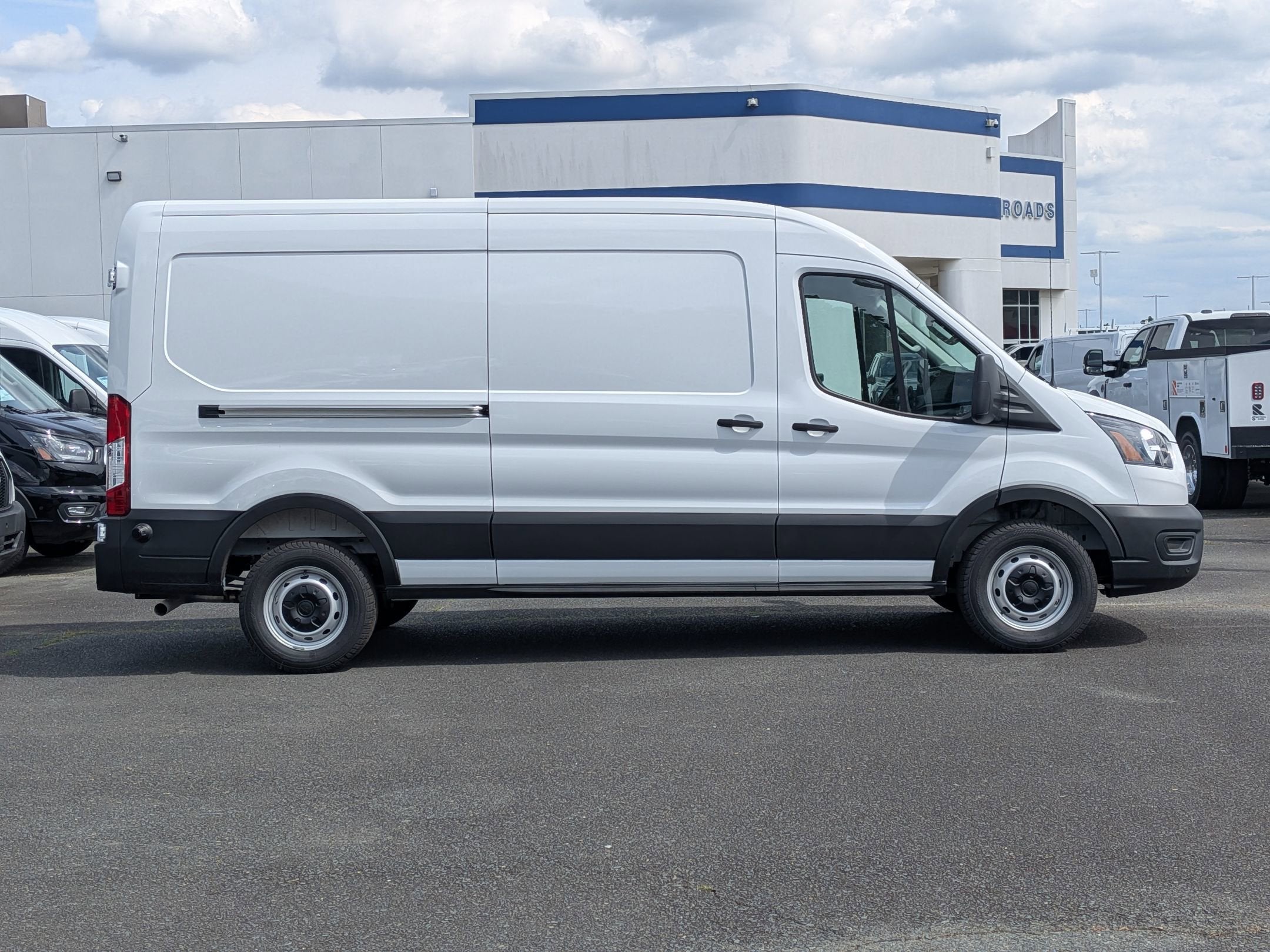2026 Ford Transit Cargo Van Base