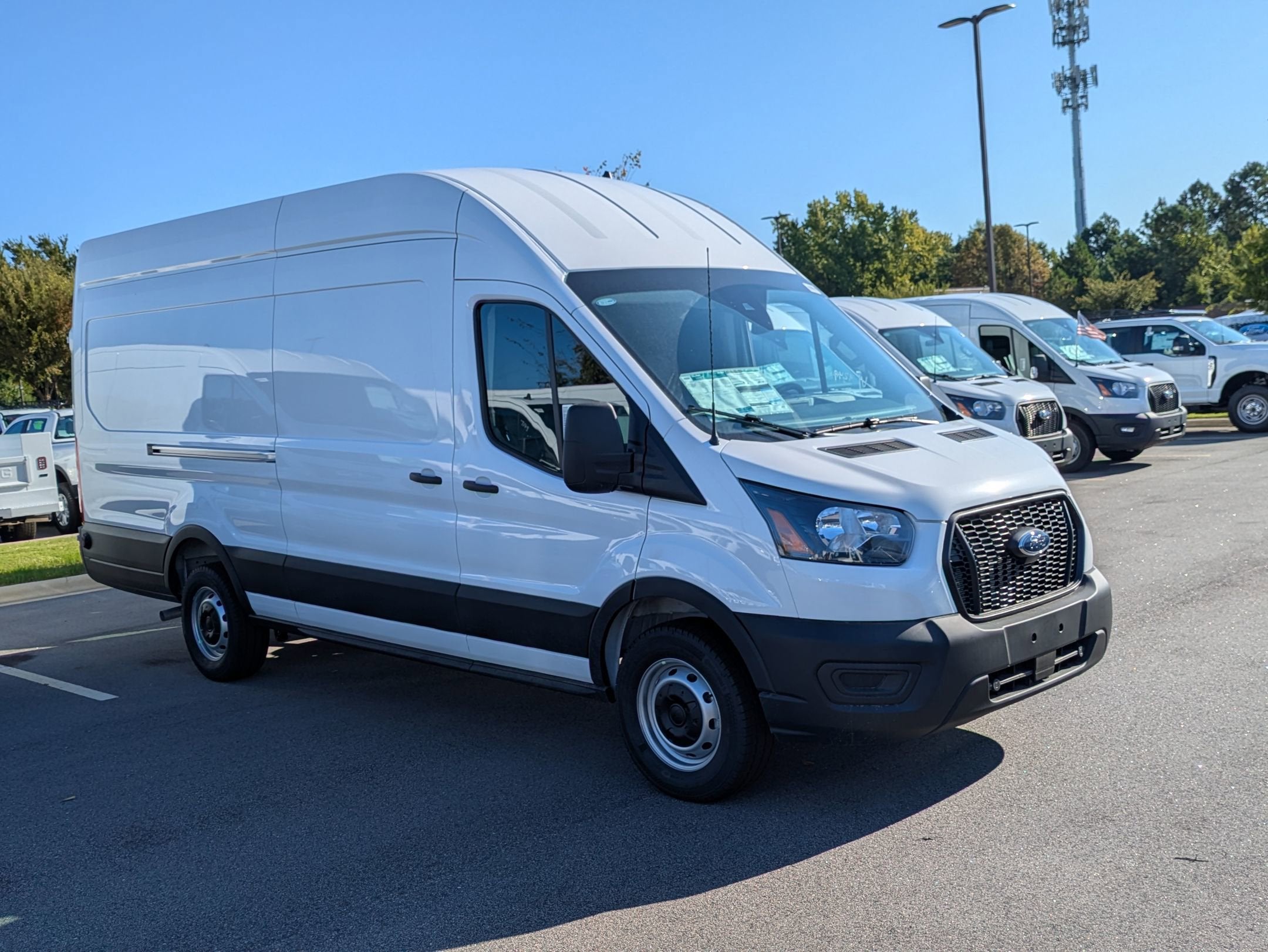2025 Ford Transit Cargo Van Base